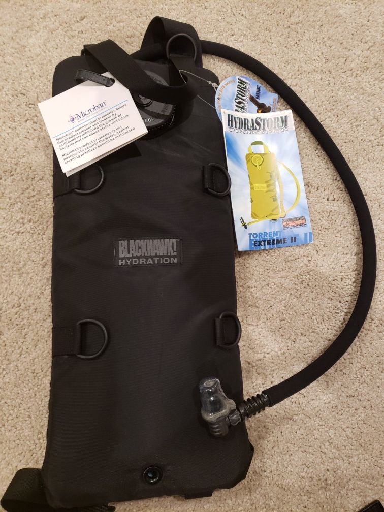 Blackhawk torrent extreme 2 hydration pack