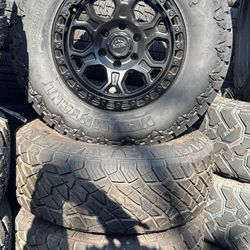 WHEELS MVX 17x9 TOYOTA CHEVY 4RUNNER