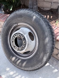 225/75/16Spare tire
