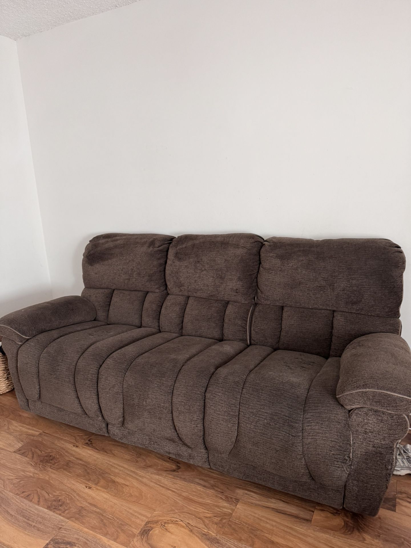 Reclining Sofa