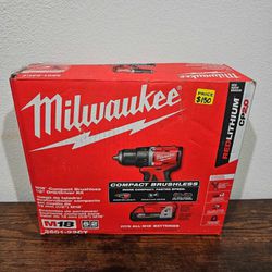 MILWAUKEE M18 COMPACT BRUSHLESS DRILL / DRIVER KIT 