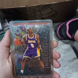 Koby Bryant Basketball  Card Lot 