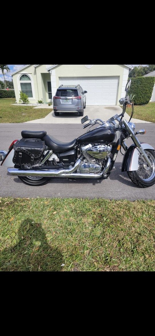 2004 Honda Shadow aero