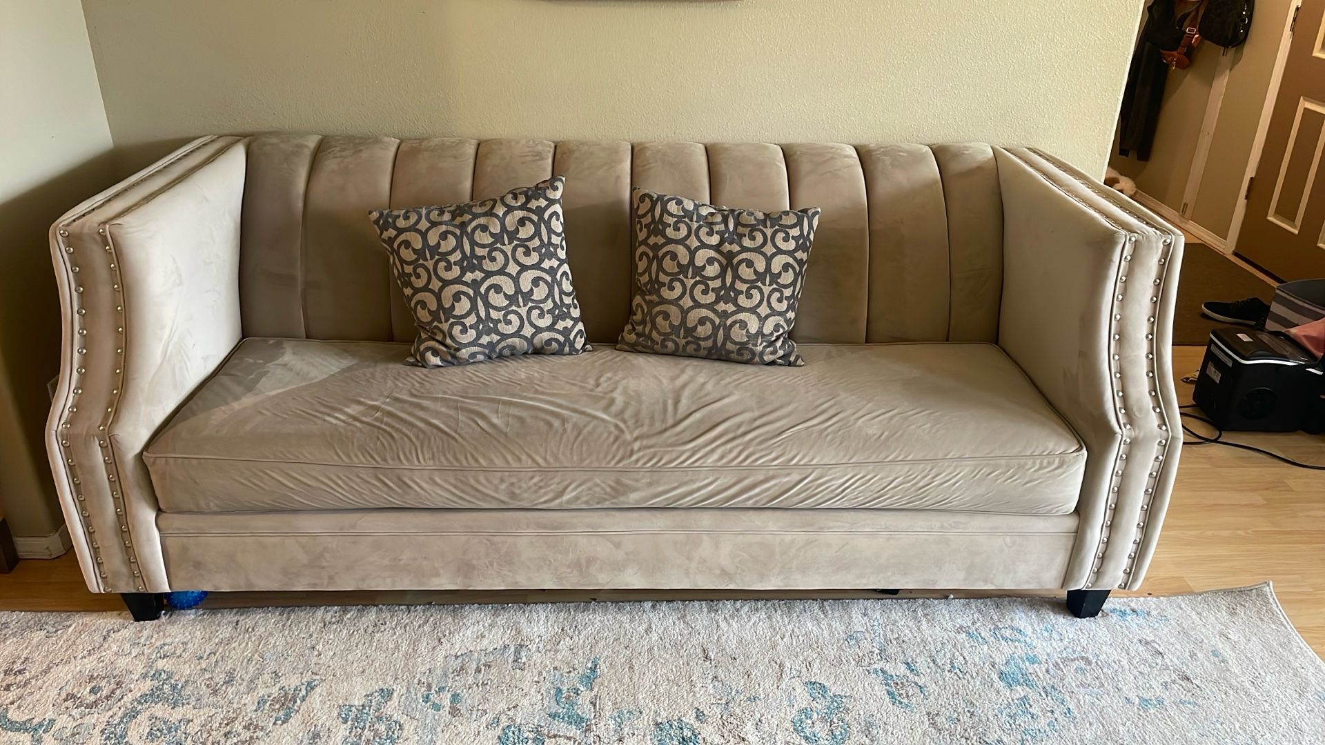 Nice Cozy Couch