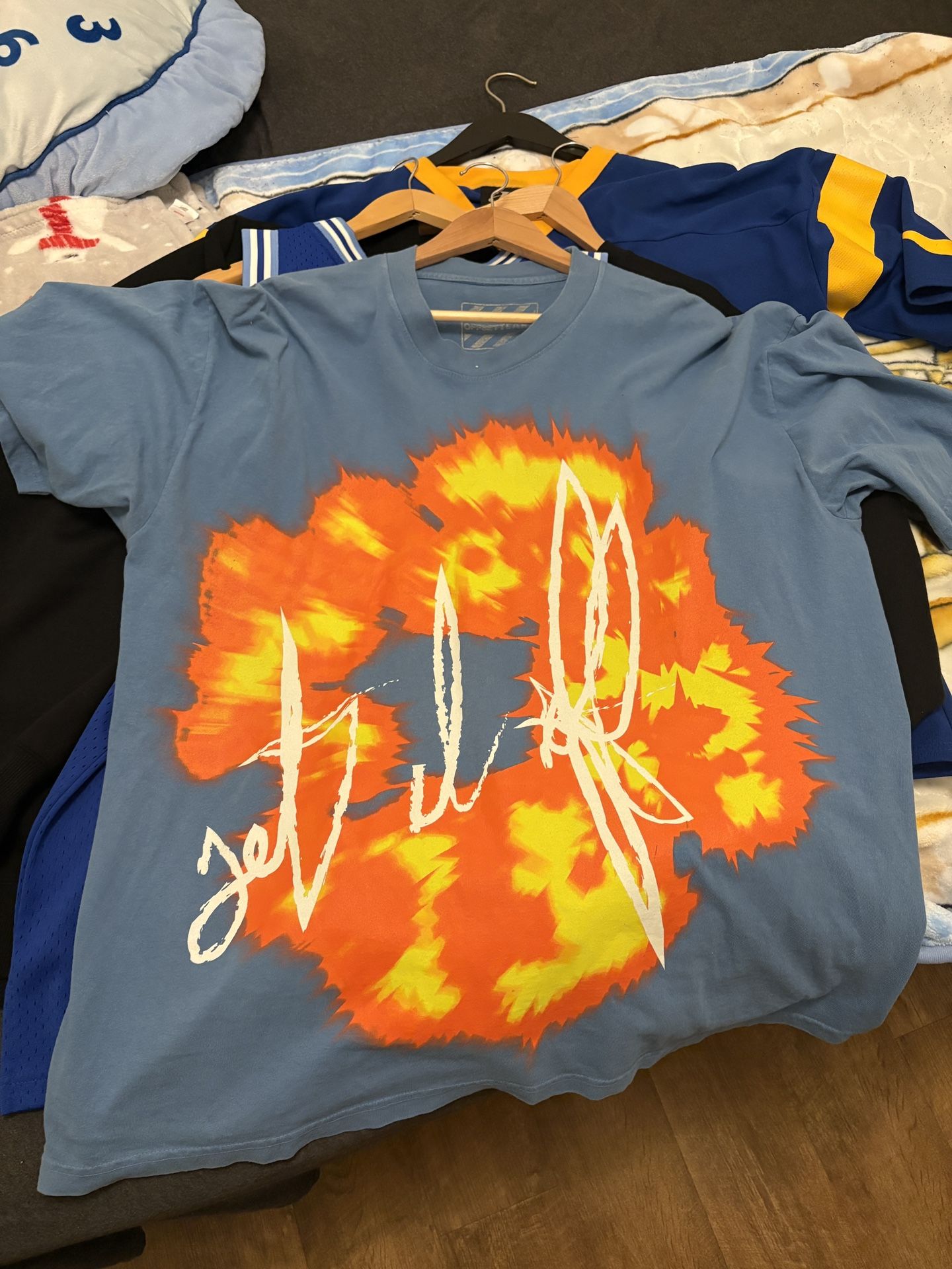 Offwear Tears T Shirt