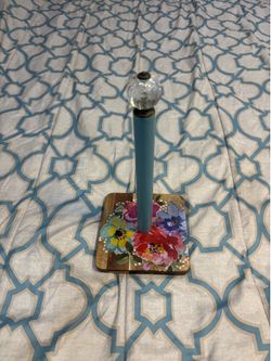 Pioneer woman Melody design paper towel holder