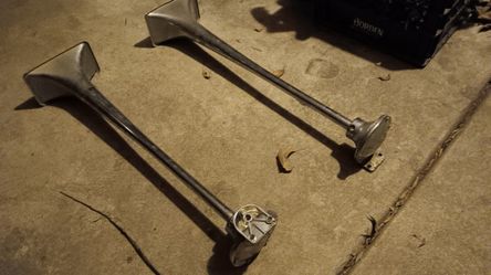 Grover Airhorns Vintage