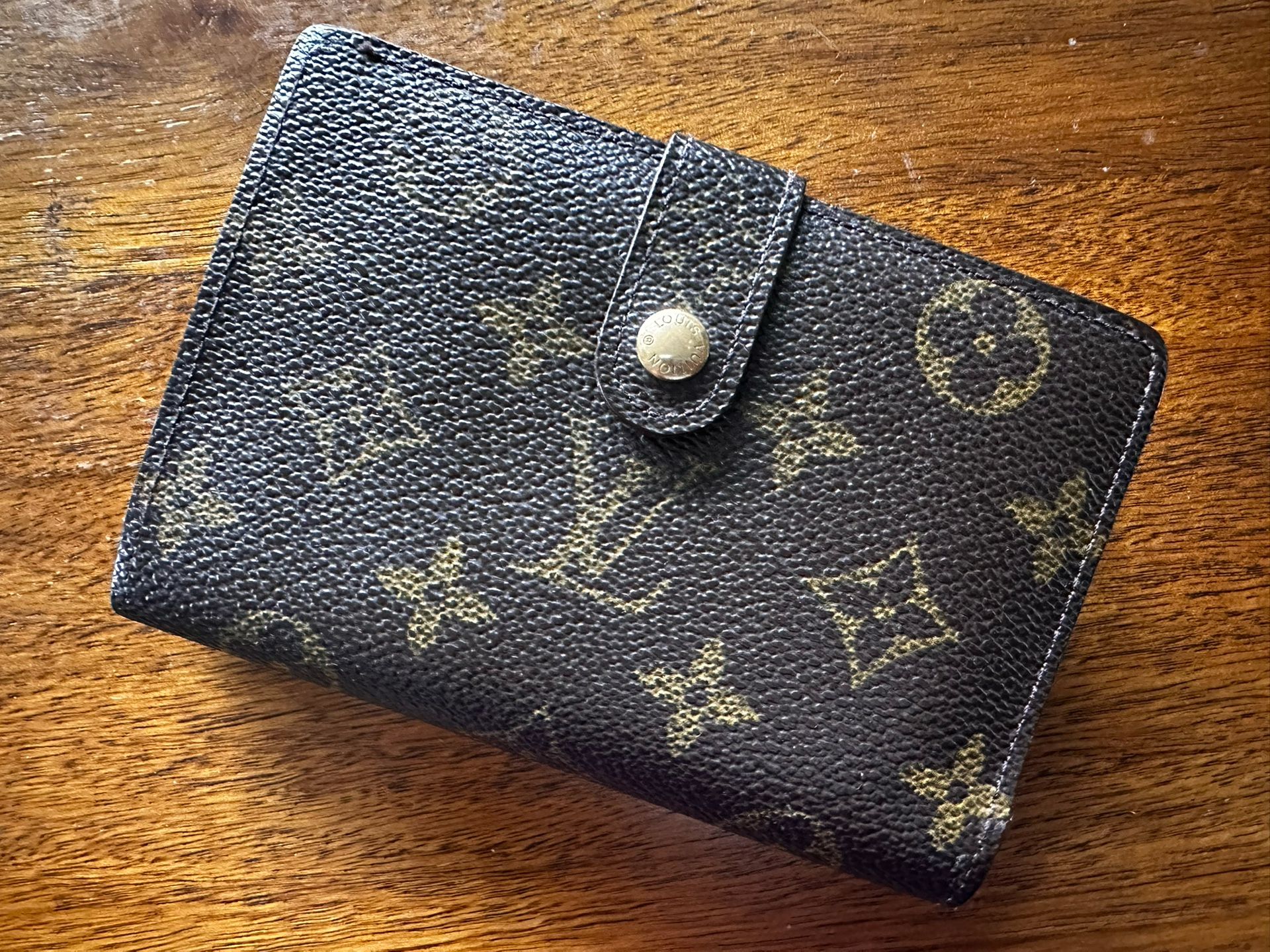 vintage louis vuitton wallet
