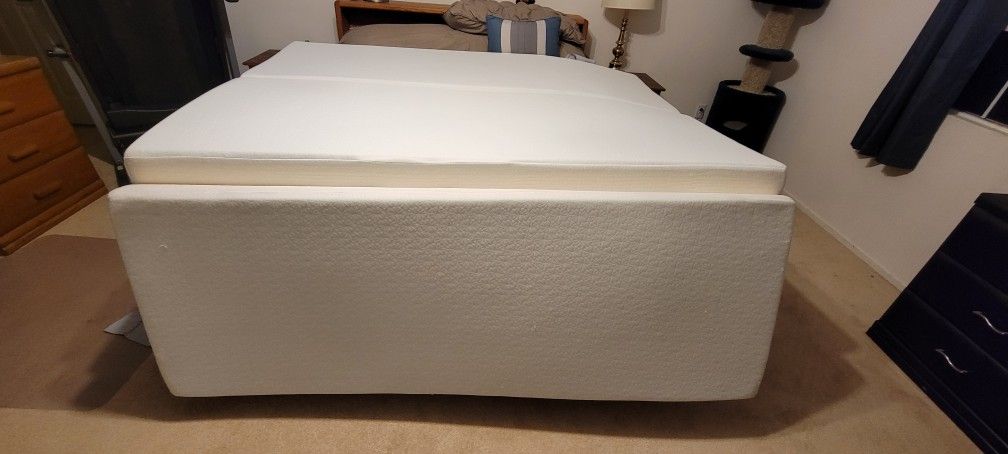 King Topper, Folding Guest Bed