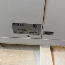 DeLonghi Electric Space heater (1500W)