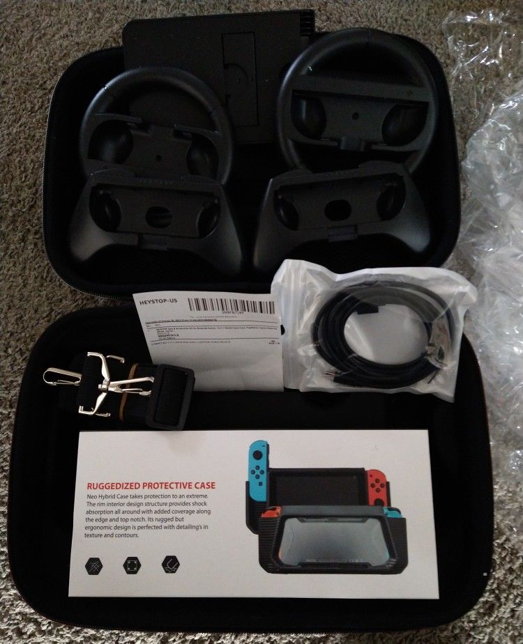 Nintendo Switch Case With Accessories 