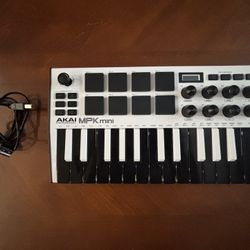 Akai APK MIDI