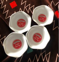 4 Smucker’s Sundae Bowls