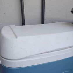 Bigger Igloo Ice ChestW Wheels Camping And Fishing