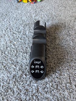 iPega 6-in-1 Charging Dock