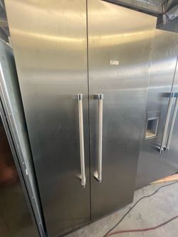Thermador 42” built in refrigerator