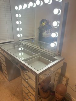 Mirrored Vanity Desk with Hollywood Lighted Mirror and Bluetooth