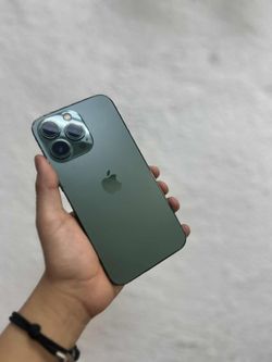 iPhone 13 Pro 256GB UNLOCKED  