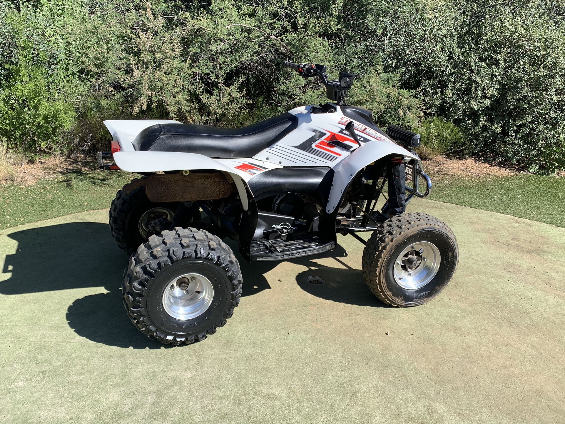 2006 Polaris Trailblazer 250 With Title for Sale in Phoenix, AZ OfferUp