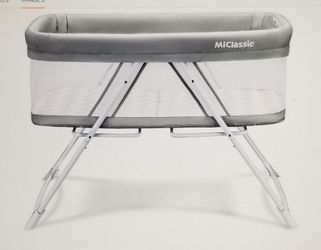Baby BASSINET-Brand NEW