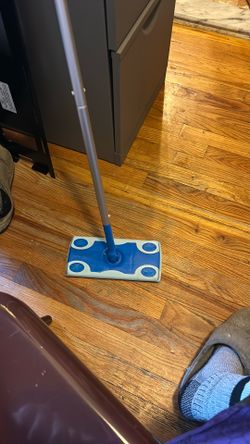 LOLA Wet & Dry Floor Mop Starter Kit,