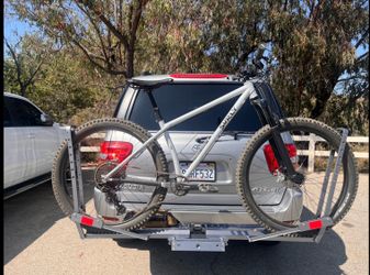 Platform double bike rack