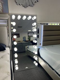 Impressions Full Body Mirror w/ Bluetooth