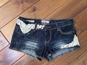Women’s shorts