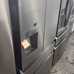 Hisense French Door Refrigerator