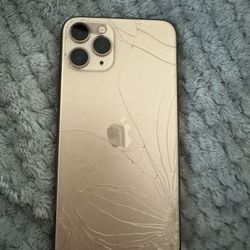 iPhone 11 Pro (READ DESC)