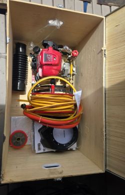 Tomahawk Skid Sprayer