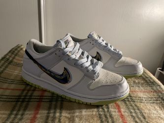 Nike Dunks 