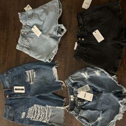 Women’s Shorts Brand New!