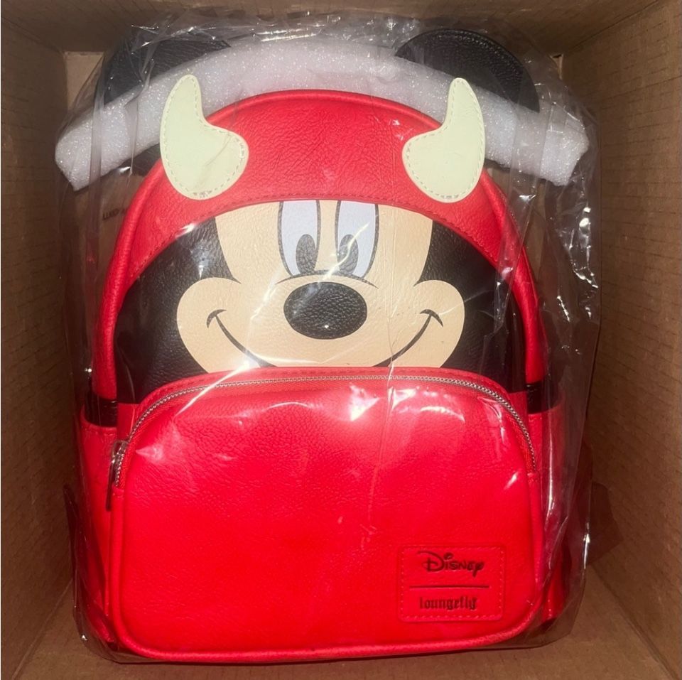 Loungefly Mickey mouse Halloween