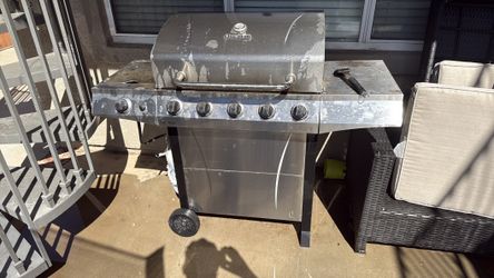 CharBroil BBQ grill