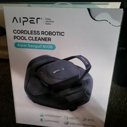 New Robotic Pool Cleaner