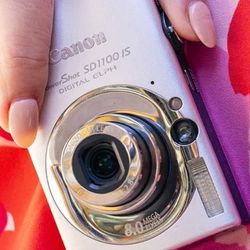 CANON POWERSHOT ELPH SD1100 IS Camara 