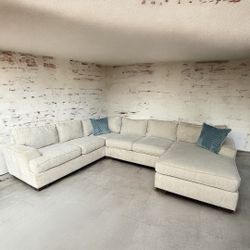 Couch Sectional 