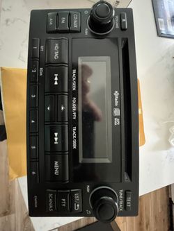 Subaru Clarion Radio