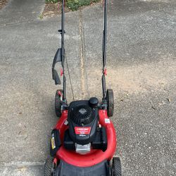 TroyBilt Push Mower Honda Engine 