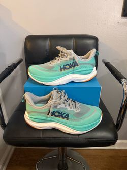 Hoka Skyflow Size 9.5D Men’s $95