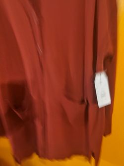 Ladies Corrigan sweater Brand New size XLG  16/18 $7
