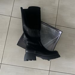 Long black boots