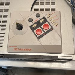 NINTENDO NES ADVANTAGE CONTROLLER 