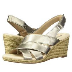 NEW IN BOX CLARK WEDGES NOW ON SALE !!