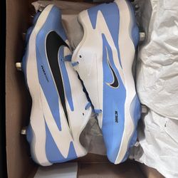 Nike Diamond Cleats