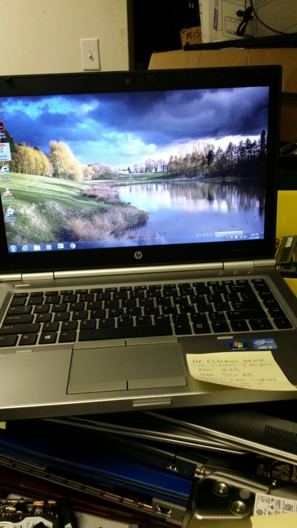 HP EliteBook 8470P i5-3320M 2.60 GHZ 8 GB RAM 320 GB HDD Windows 7 PRO Webcam