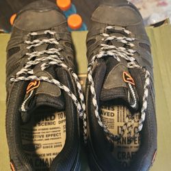 Size 13 Keen Shoes