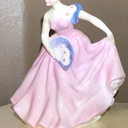 Royal Doulton/Doulton & Co Limited Figurines 