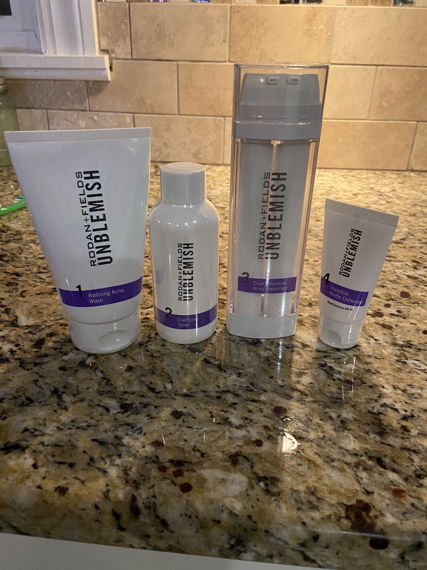 Rodan &Fields Unblemish Regimen